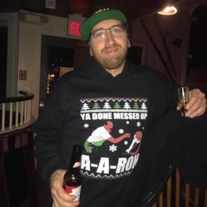 Meet your Posher, Aaron